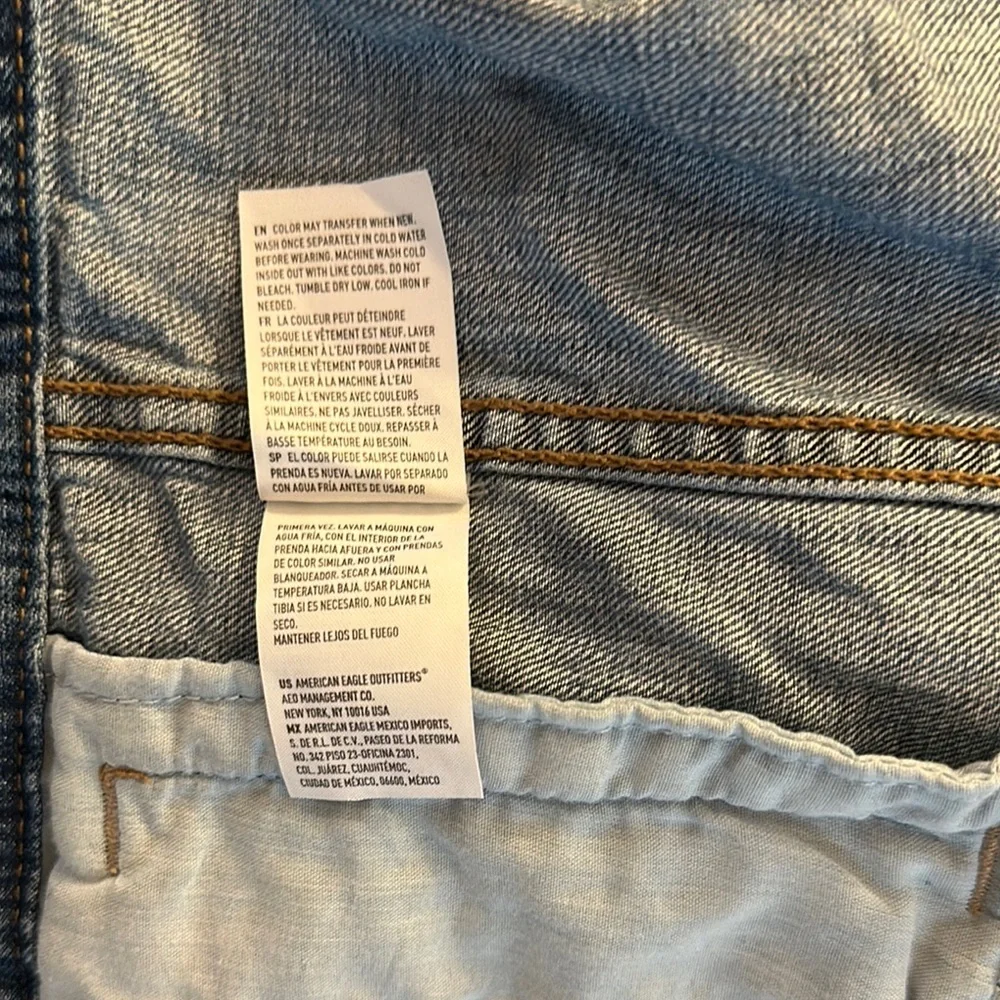 American Eagle Outfitters Blue Jean Jacket - Preloved